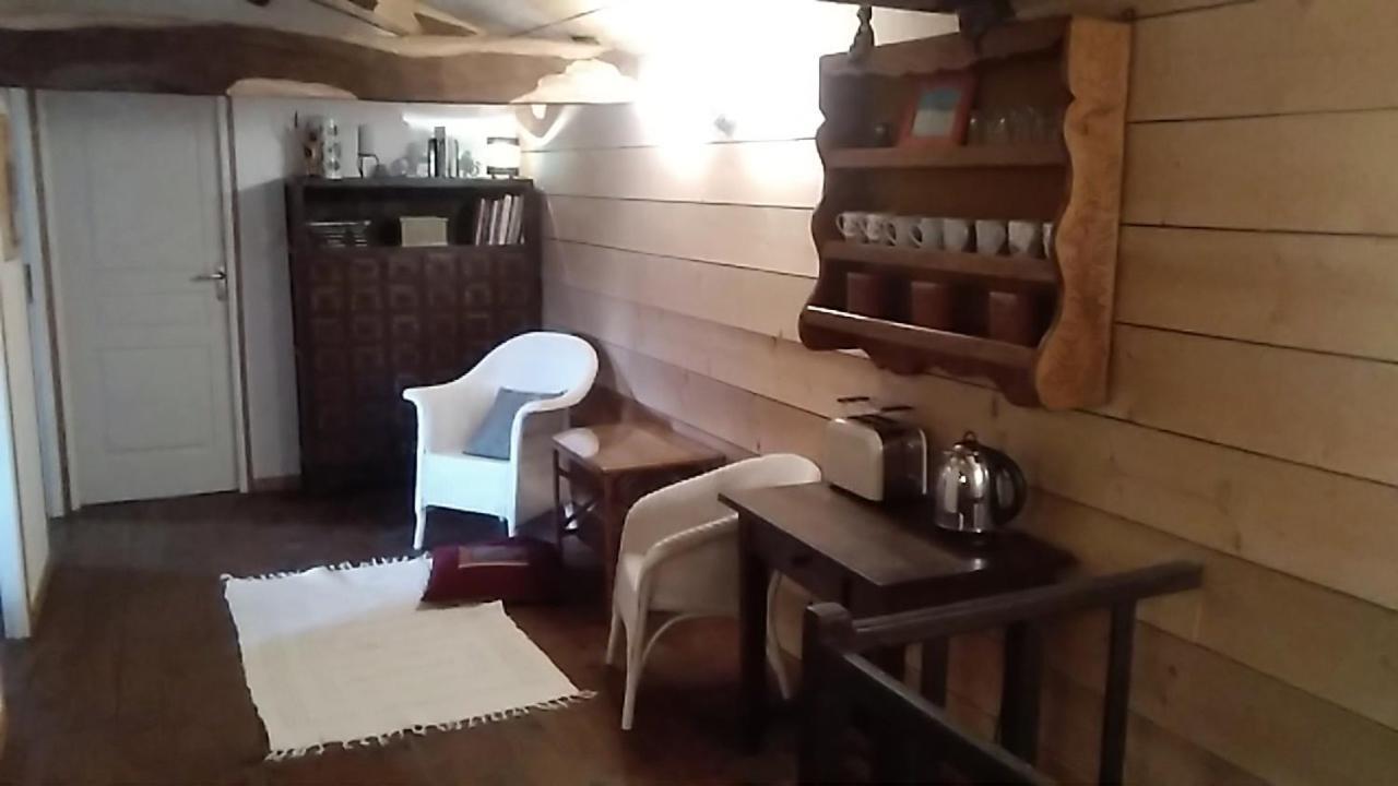 La Bernardiere Les Tournesols B&B 외부 사진